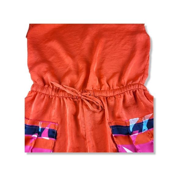 H & M Short Romper with Detailed Pockets Feels like Silk - Picture 3 of 12